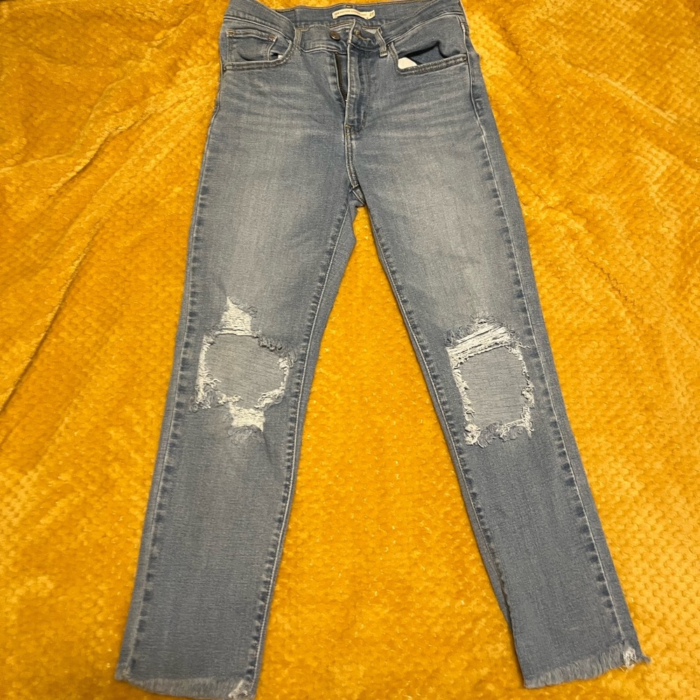 Levis high rise straight crop